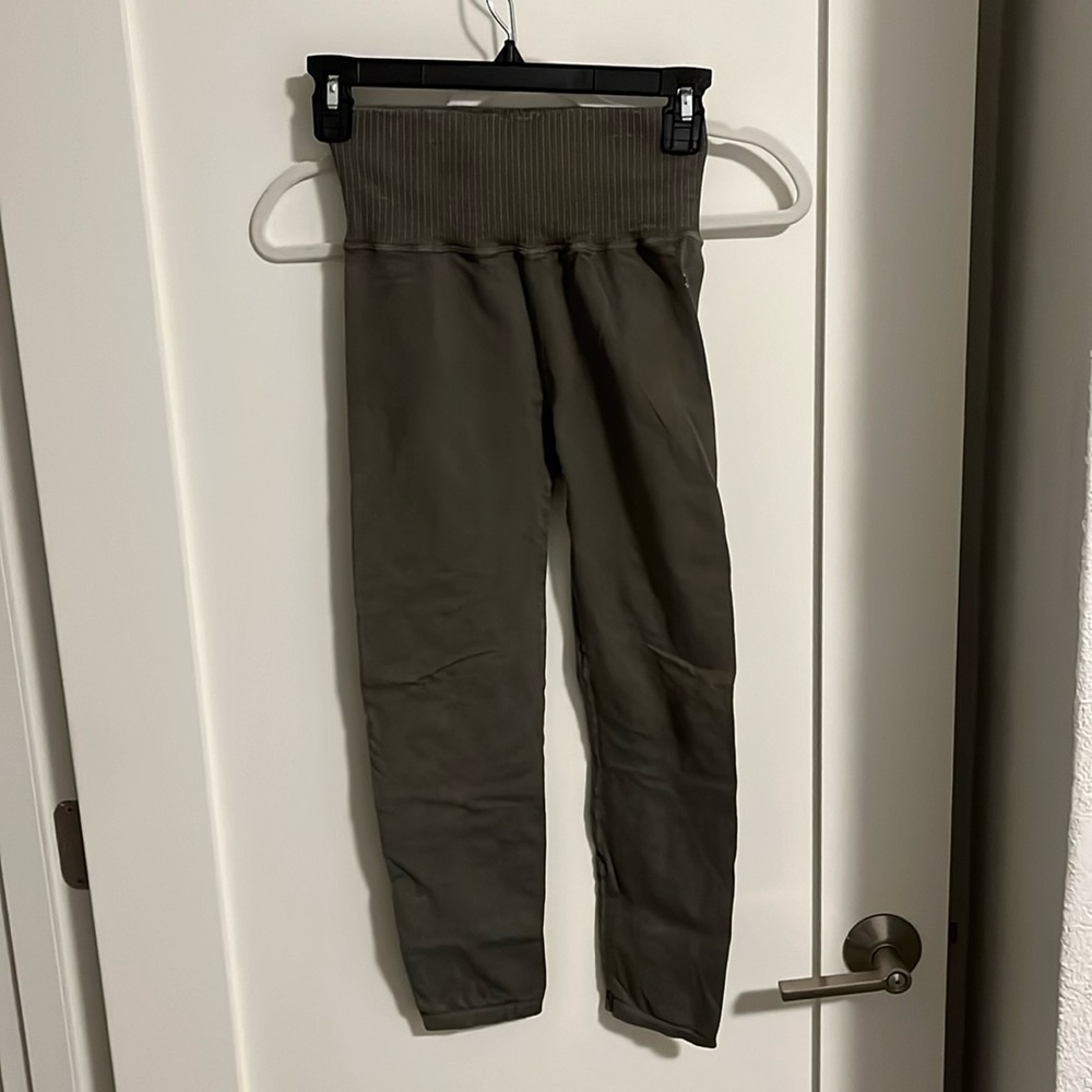 Free people movement leggings